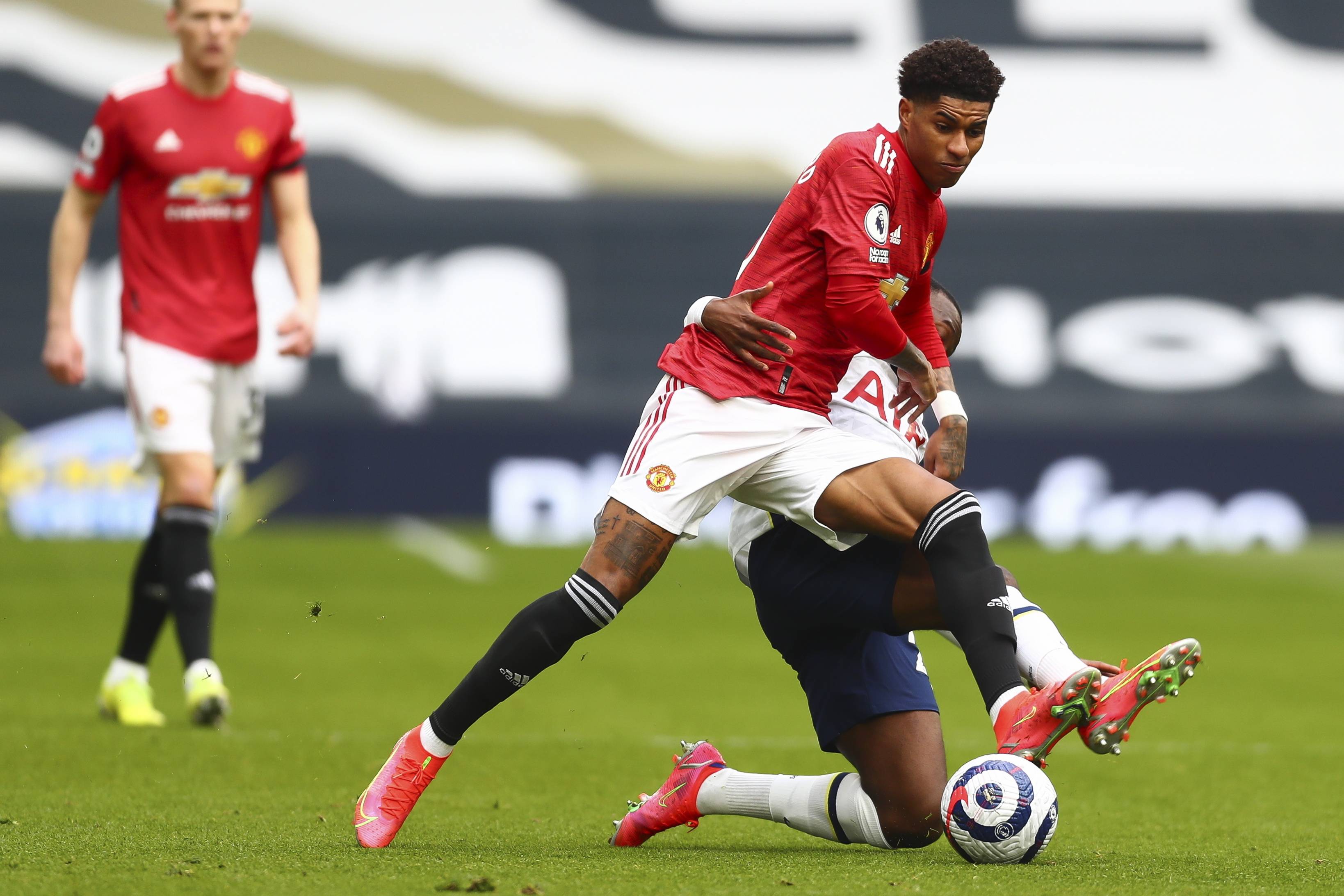 的存在而引 的存在而引